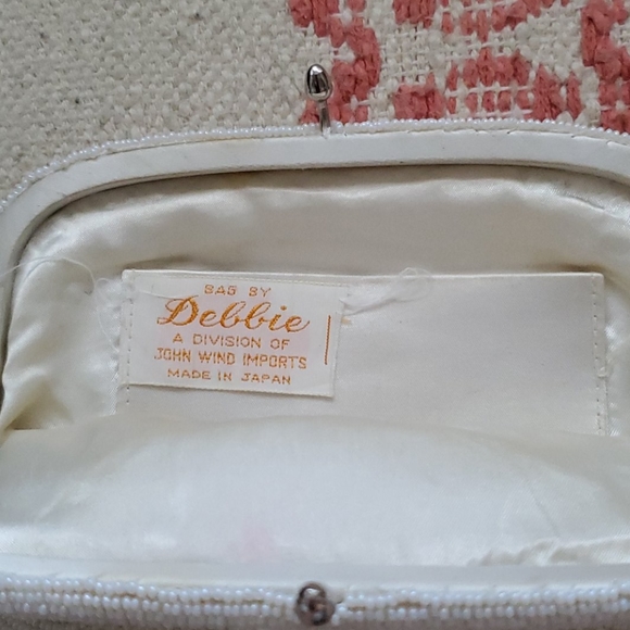 Clutch - Picture 3 of 4